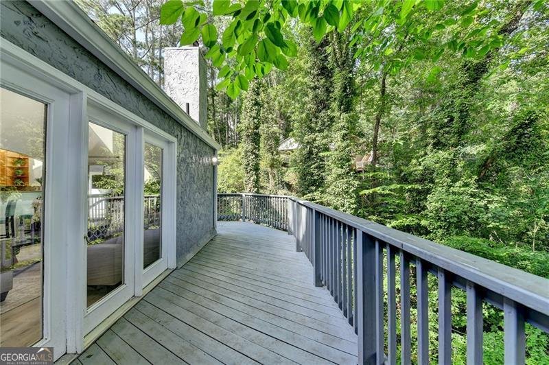 340 River Knoll Drive Atlanta - 72