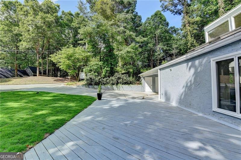 340 River Knoll Drive Atlanta - 75