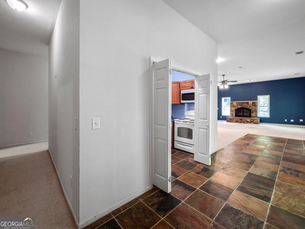 776 C Jordan Road Lula - 36