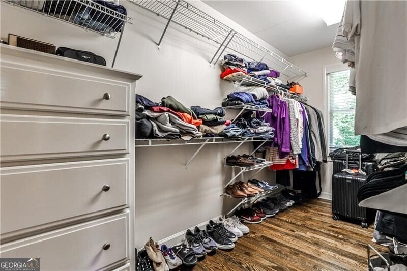 8440 Valemont Drive Sandy Springs - 29