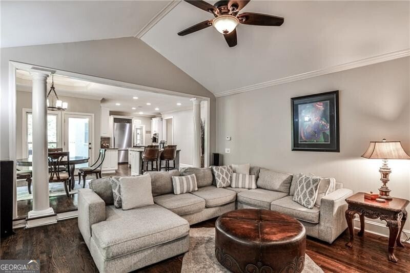 8440 Valemont Drive Sandy Springs - 3
