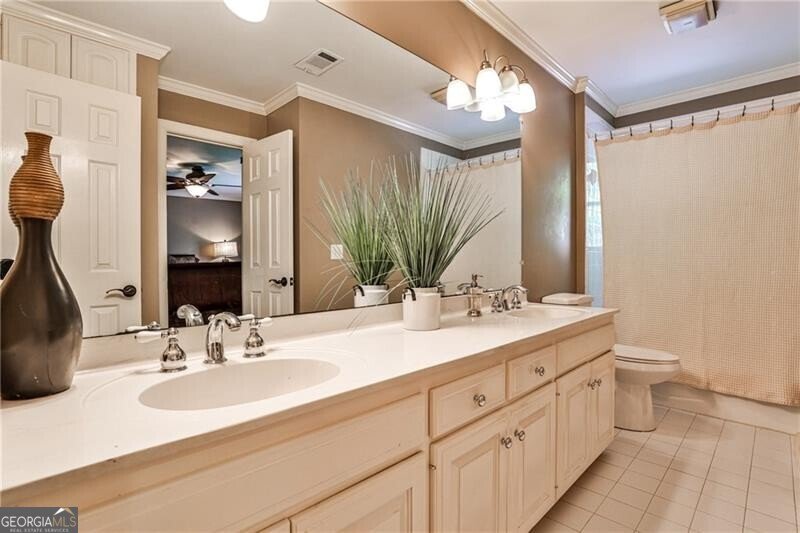 8440 Valemont Drive Sandy Springs - 34