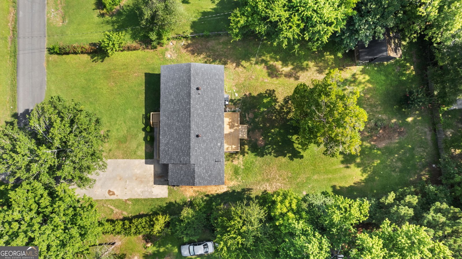 108 Avis Drive Dalton - 2
