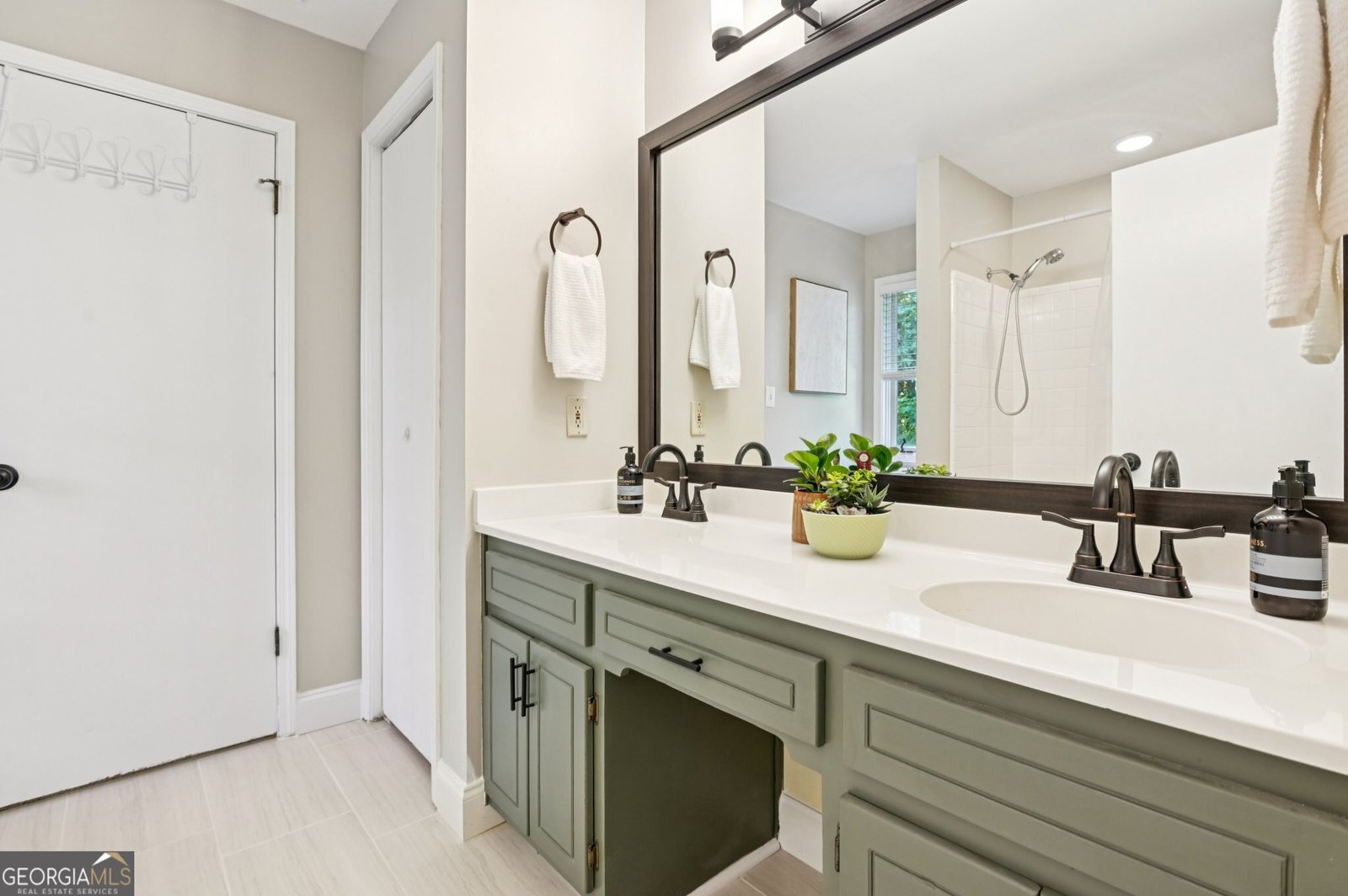 4221 Burns Heritage Trail Roswell - 29