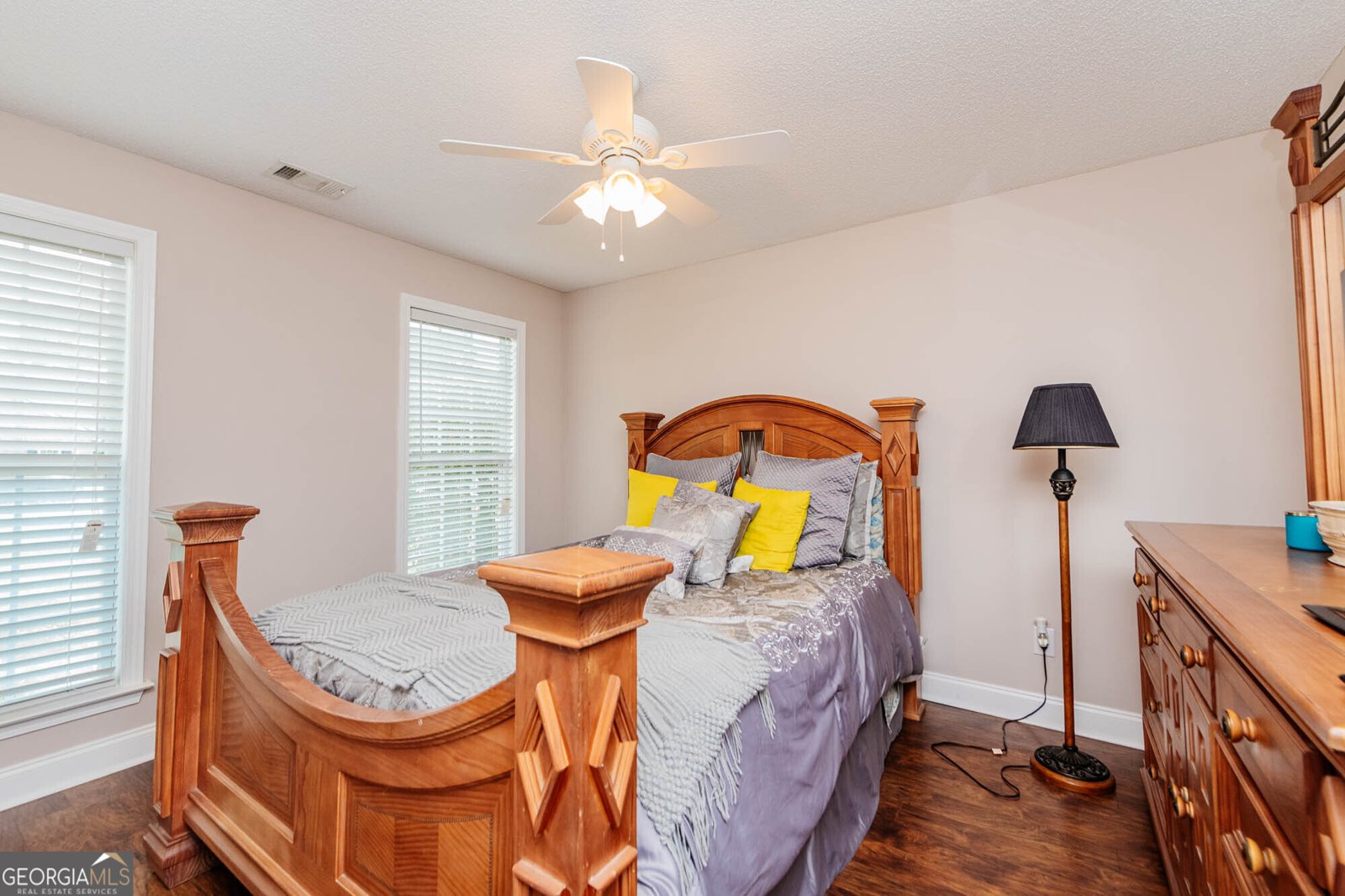 201 WARDLOW Lane Kathleen - 24