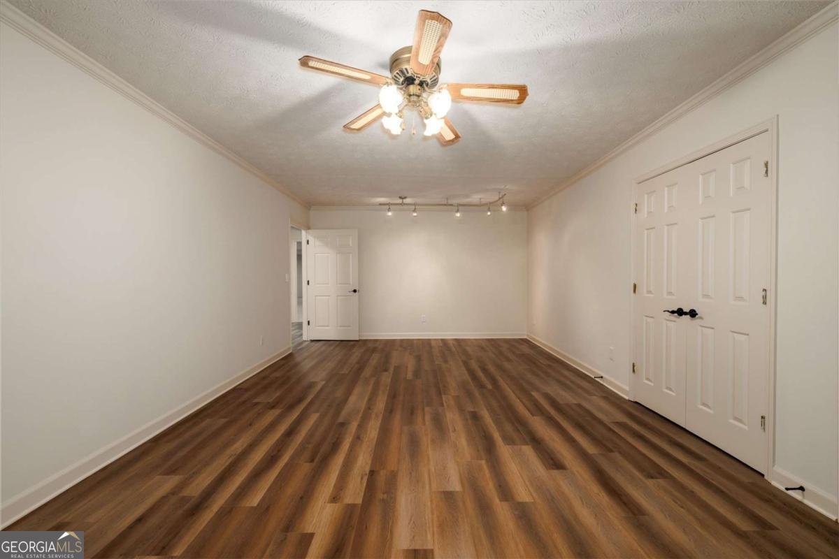 6141 Windsong Way Stone Mountain - 42