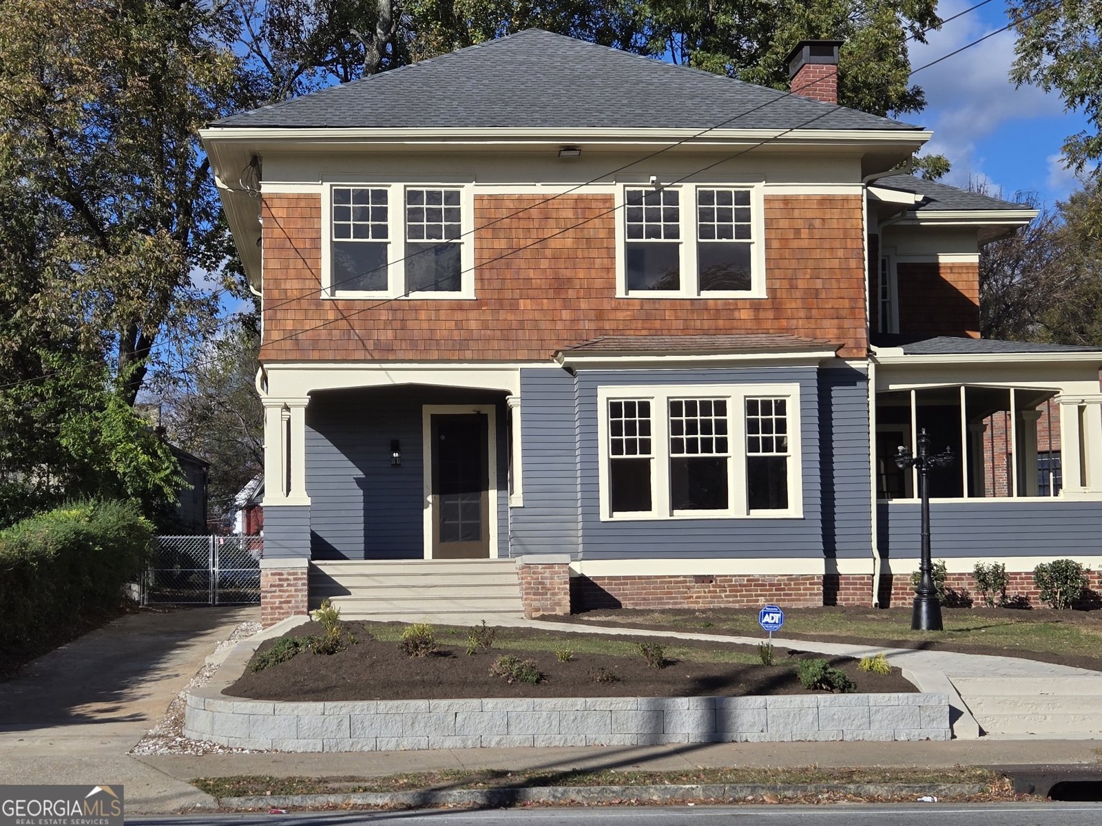 1089 AVON Avenue Atlanta - 1