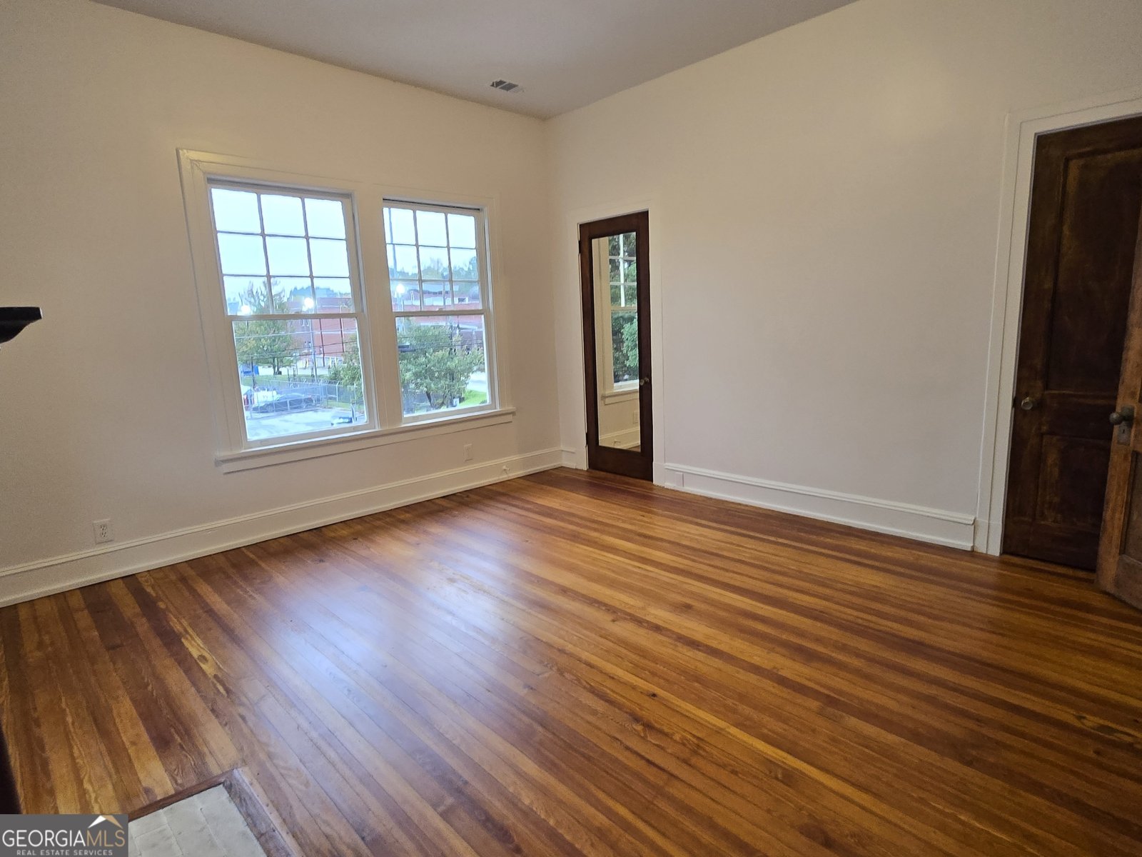 1089 AVON Avenue Atlanta - 11