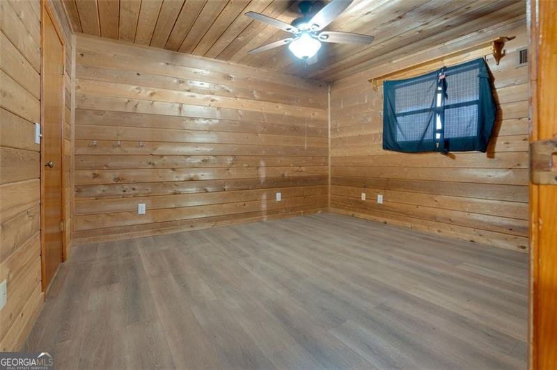 5520 HEARN Ellenwood - 17