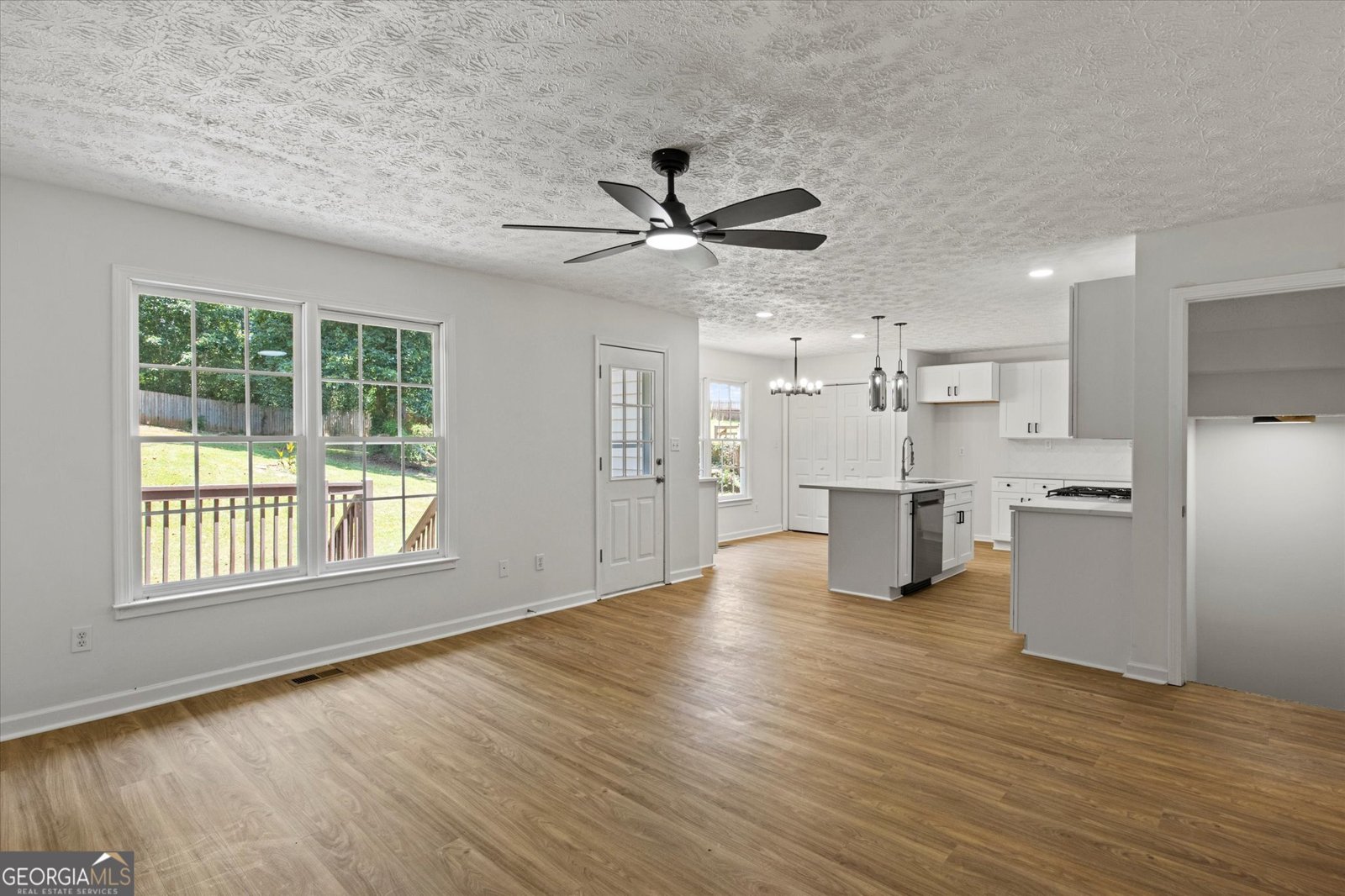 42 Crystal Springs Drive Douglasville - 10