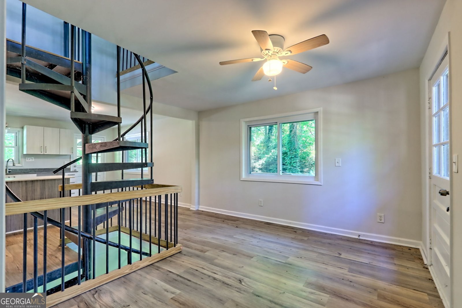 11 Electric Avenue Clayton - 9