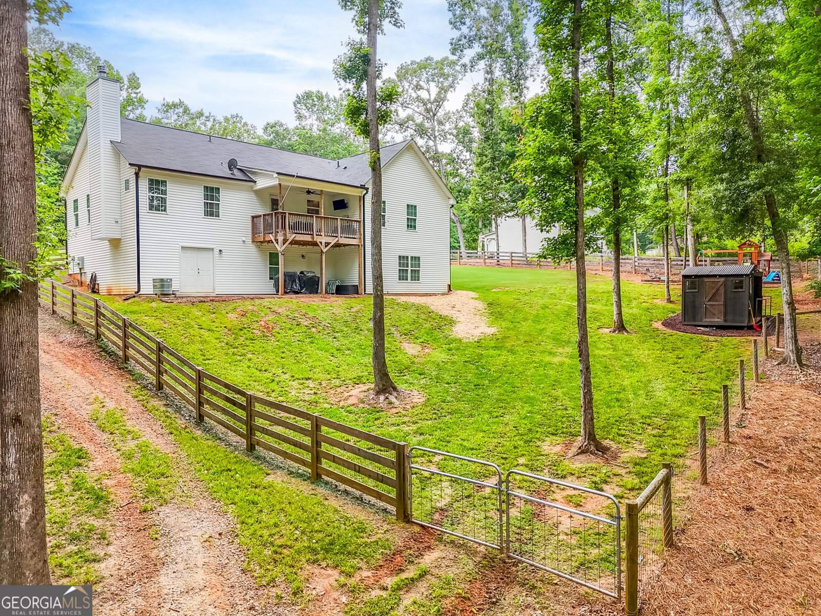 372 Mountain Creek Drive Maysville - 43