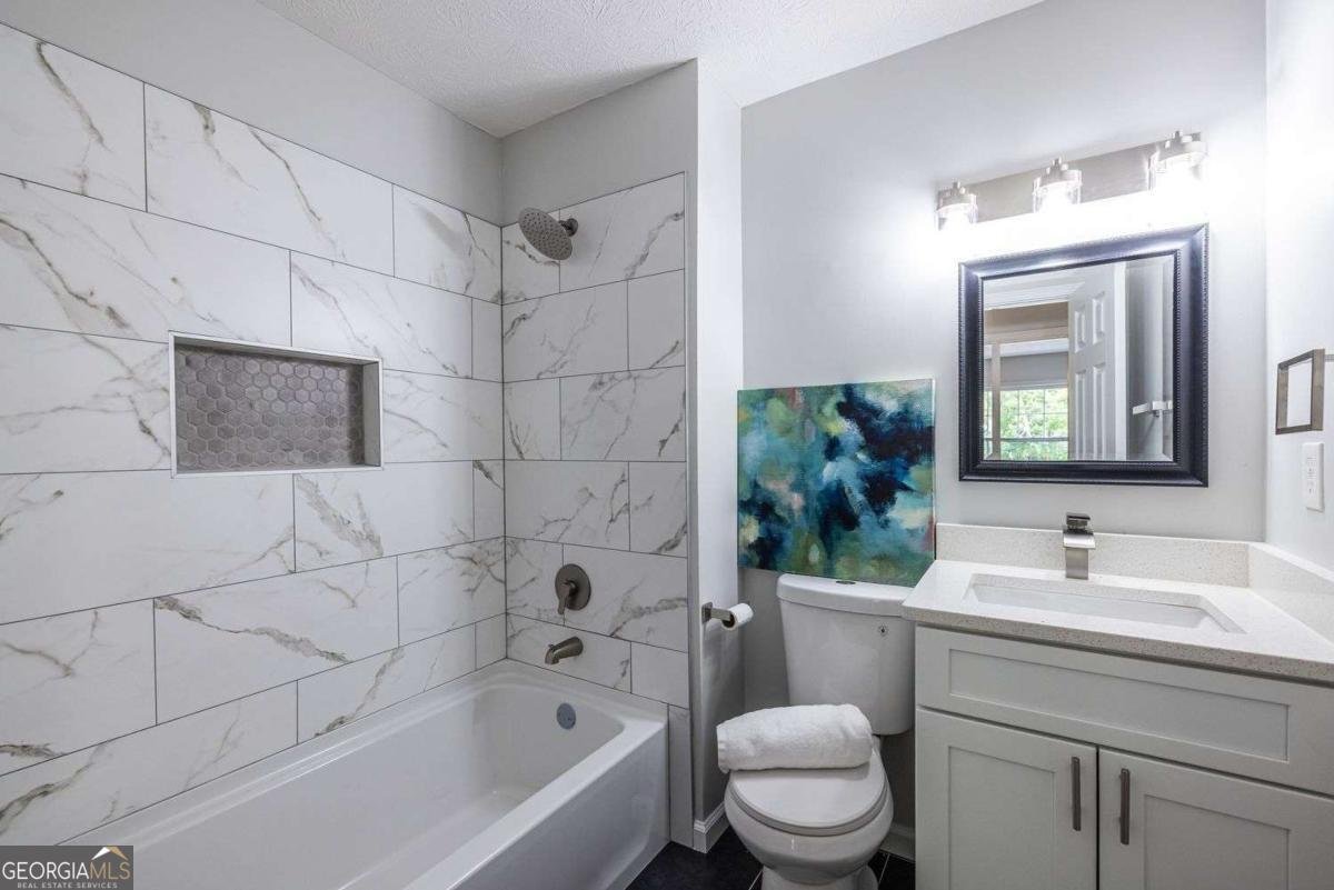 5678 Fern Creek Drive Lilburn - 24
