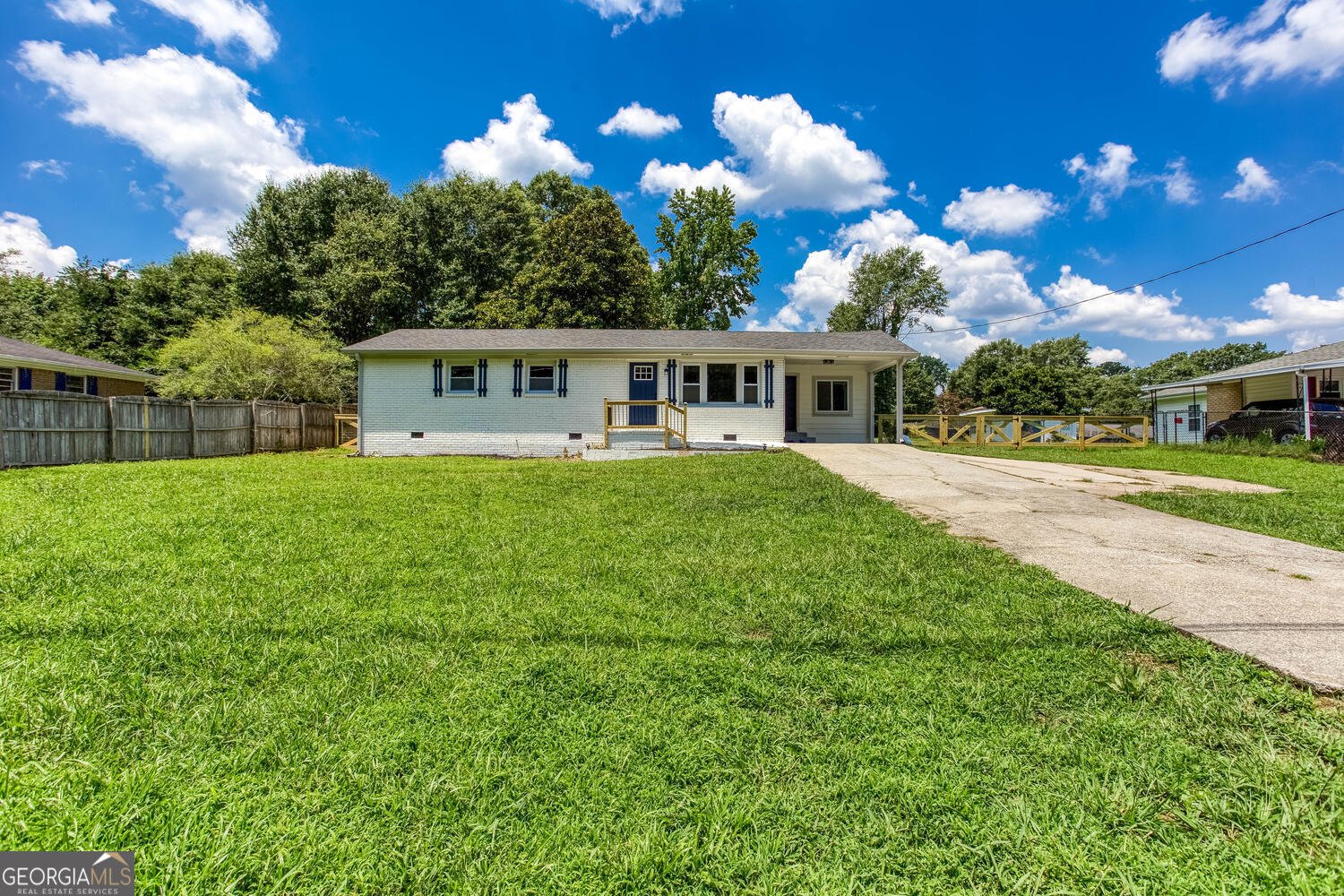 5762 Hill Road Powder Springs - 1