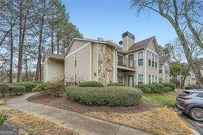 1204 Lake Pointe Circle Roswell - 1