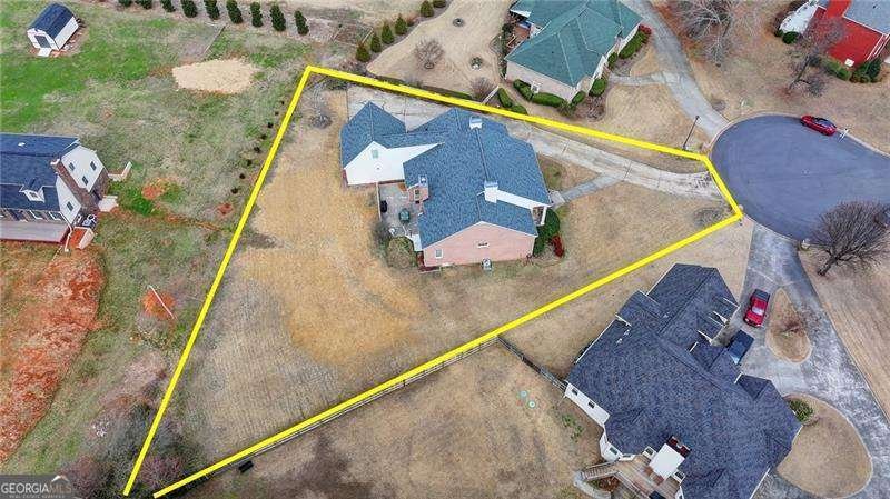 2860 Chardonnay Lane Cumming - 1