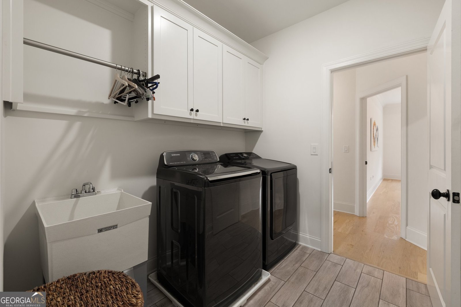 1911 Freemanville Crossing Court Milton - 38