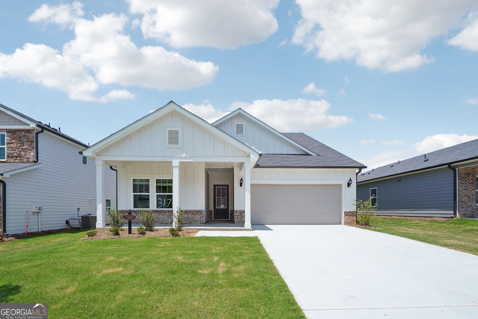 2888 SWEET RED CIRCLE Circle Braselton - 1
