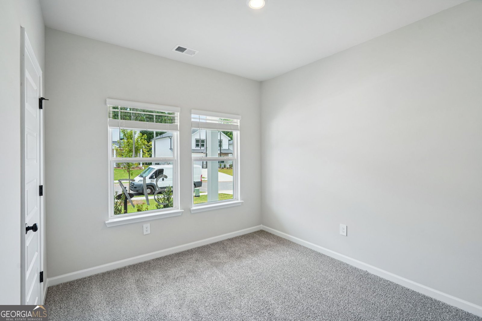 2888 SWEET RED CIRCLE Circle Braselton - 14