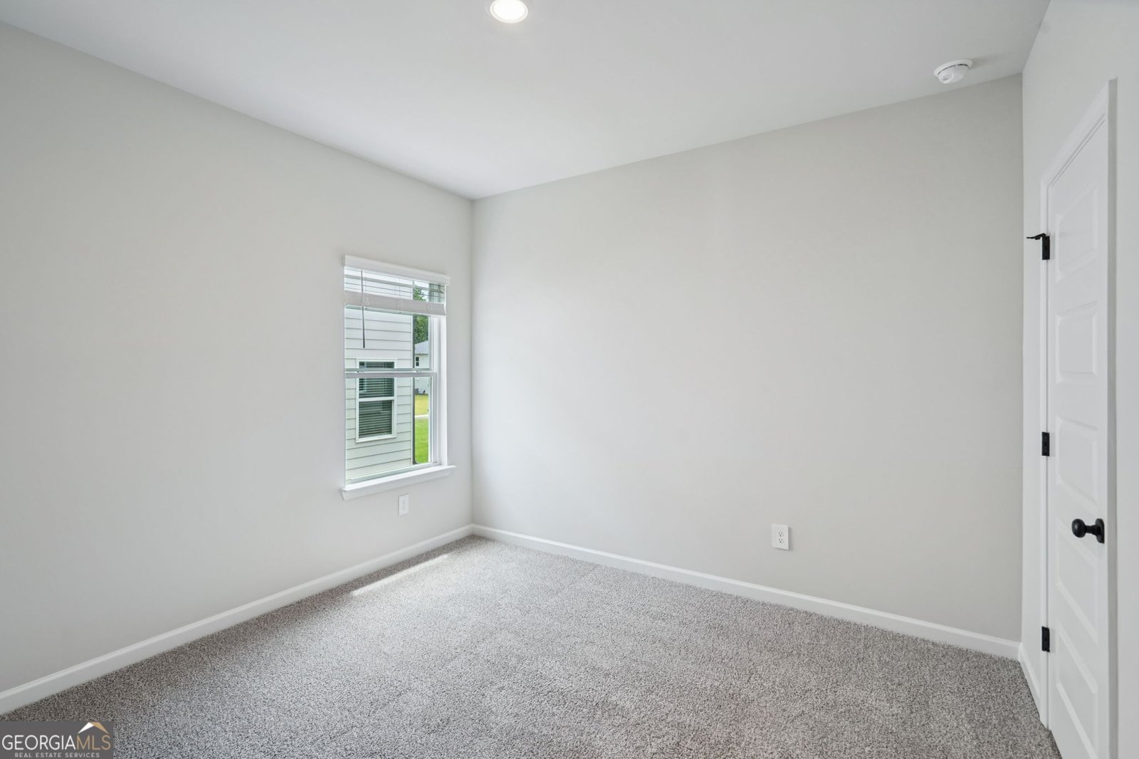 2888 SWEET RED CIRCLE Circle Braselton - 15
