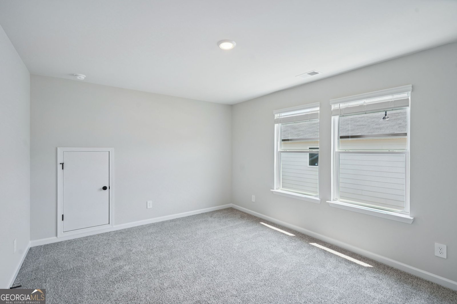 2888 SWEET RED CIRCLE Circle Braselton - 24