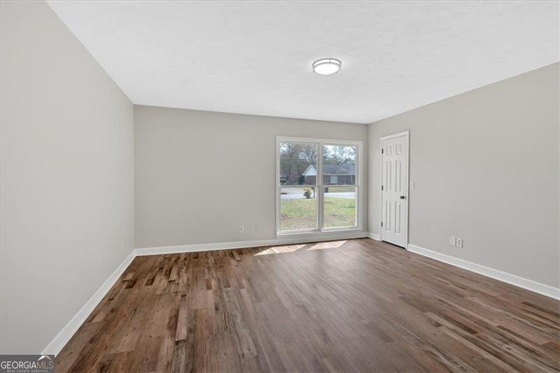 8 SAGEWOOD Drive Rome - 16