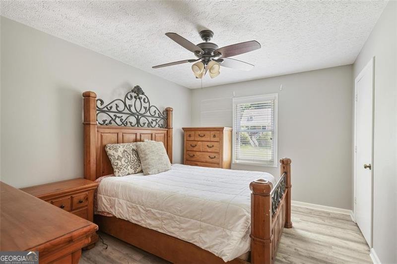 7020 SUMIT CREEK Drive Kennesaw - 12