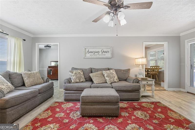 7020 SUMIT CREEK Drive Kennesaw - 3
