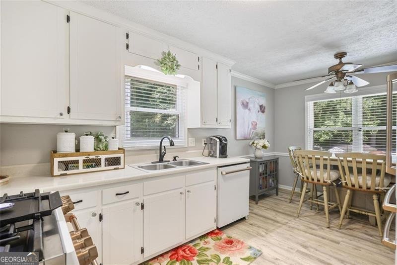 7020 SUMIT CREEK Drive Kennesaw - 7