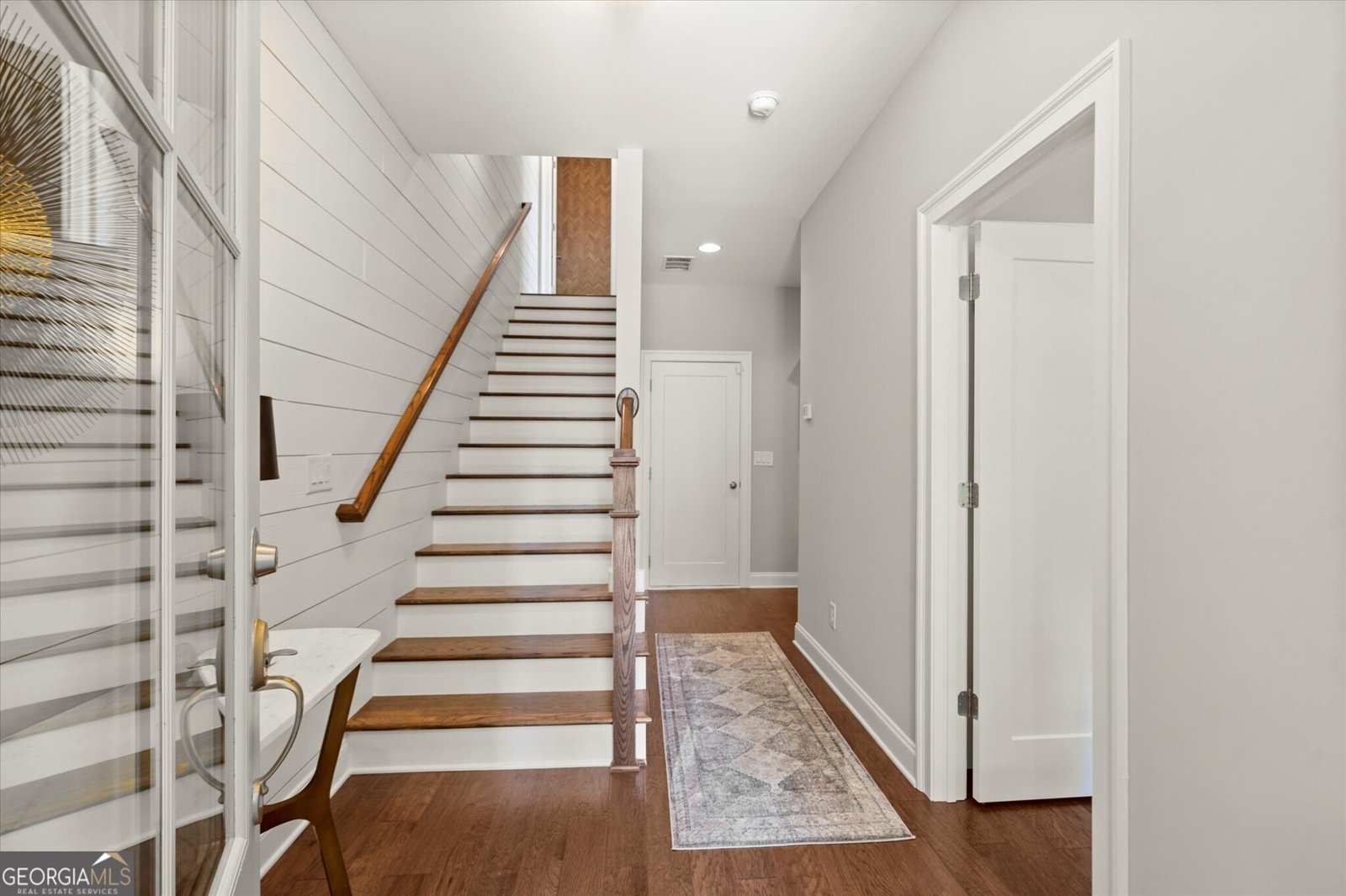 7001 Seneca Court Roswell - 1