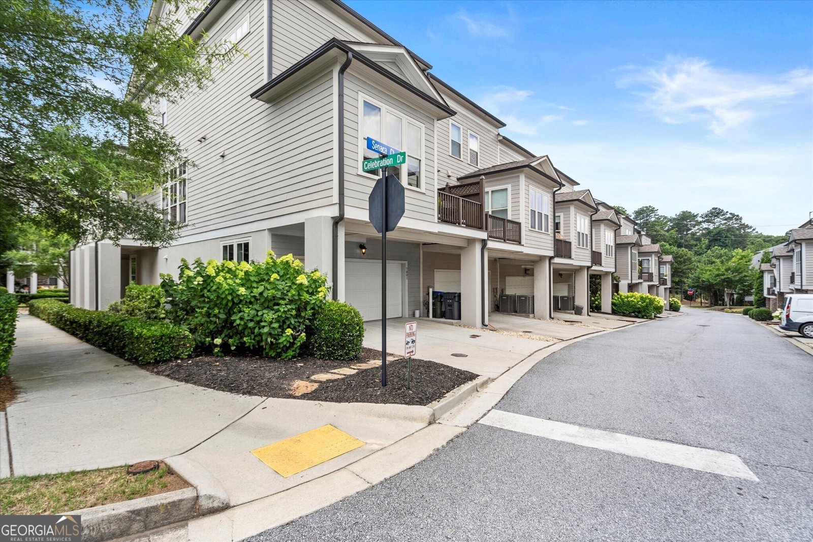 7001 Seneca Court Roswell - 46
