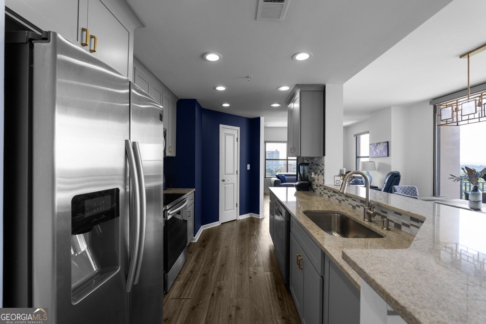 3040 Peachtree Road Atlanta - 28