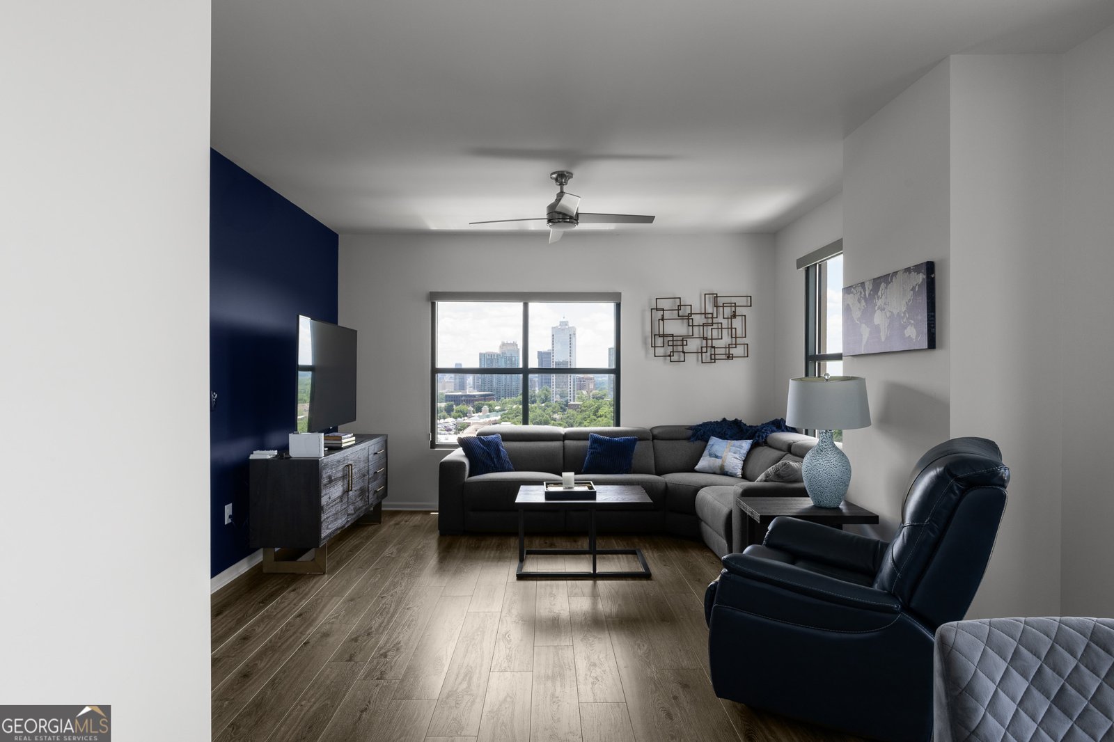 3040 Peachtree Road Atlanta - 31