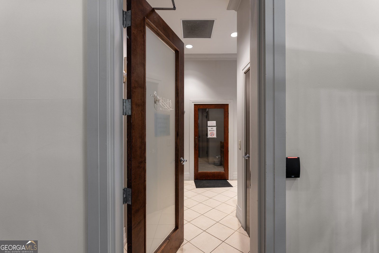 3040 Peachtree Road Atlanta - 9