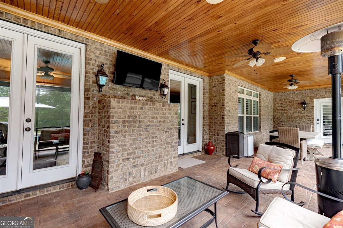 3002 Wiregrass Road Perry - 40