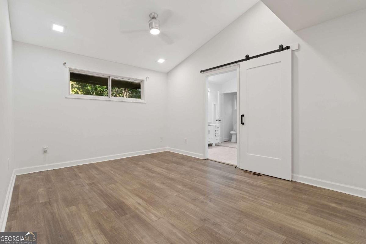 2045 Pine Oak Drive Atlanta - 18