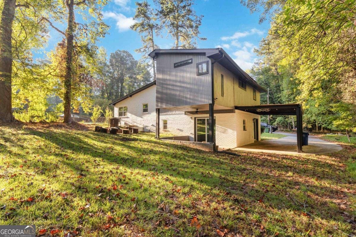 2045 Pine Oak Drive Atlanta - 31