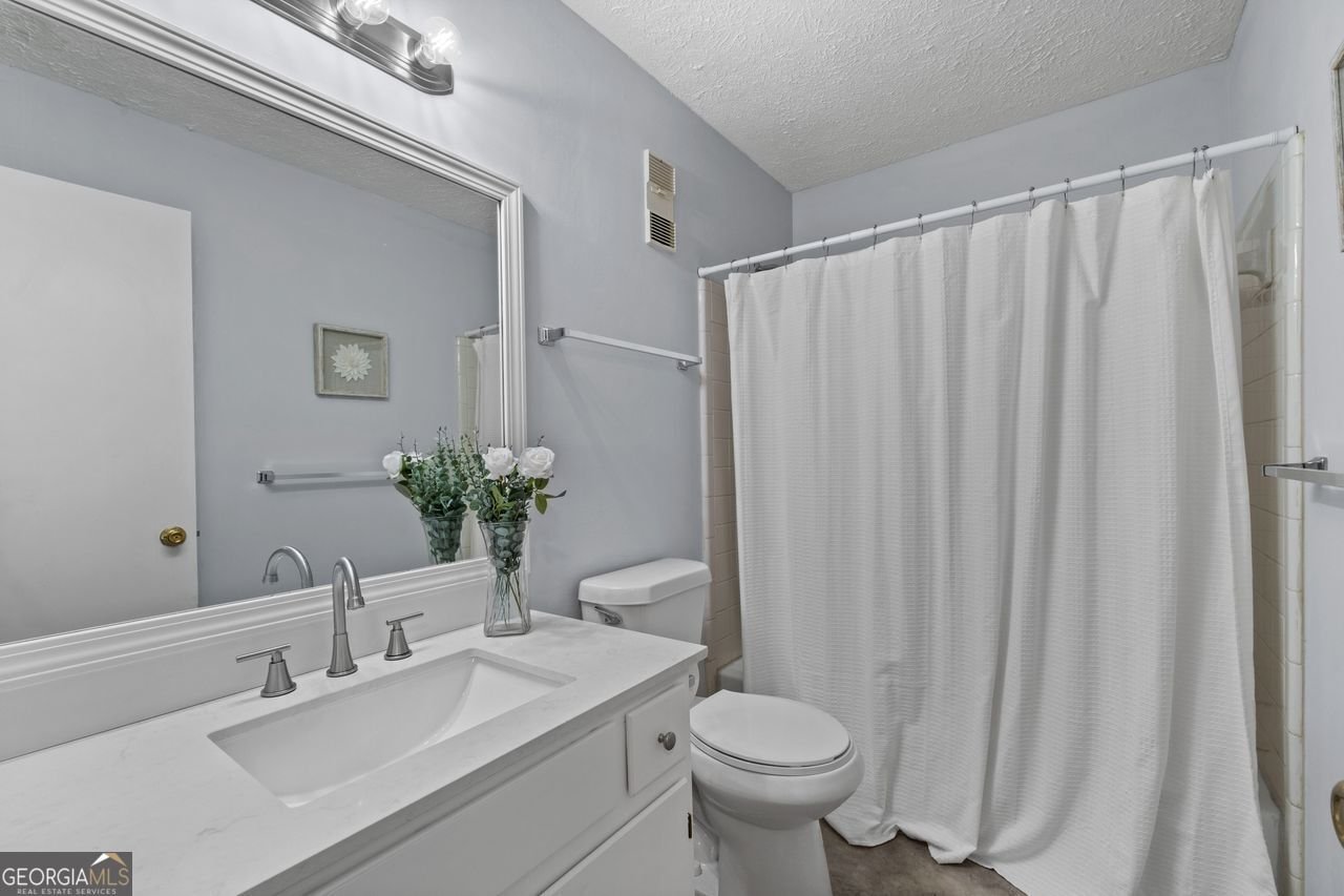 1507 WYNNES RIDGE Circle Marietta - 22