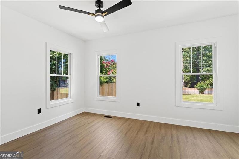 525 MEDLOCK Road Decatur - 17