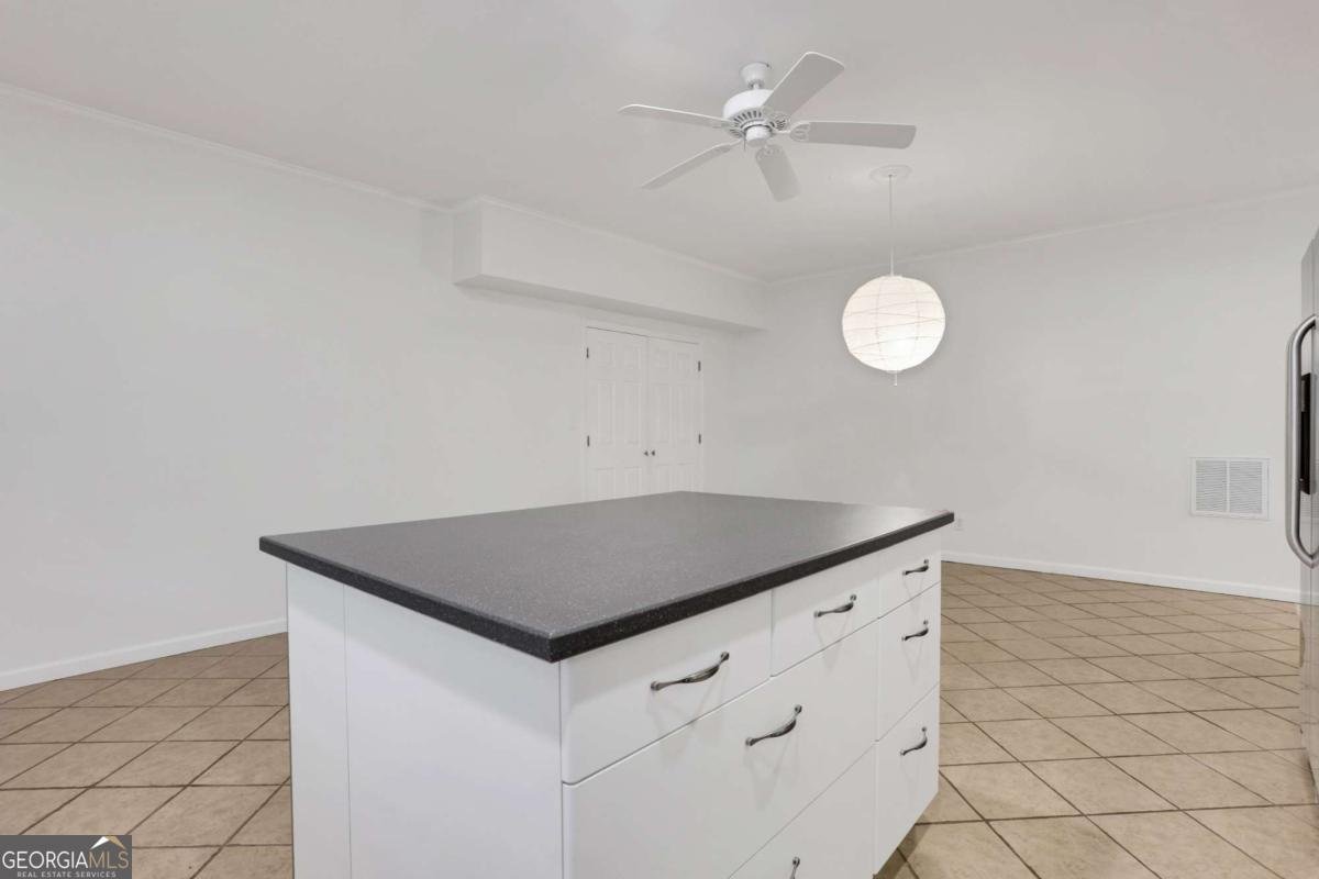 6810 Black Fox Lane Cumming - 37