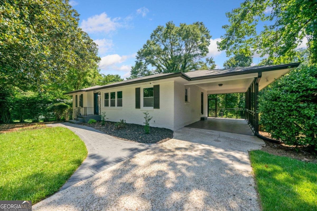 1570 Childress Drive Atlanta - 2