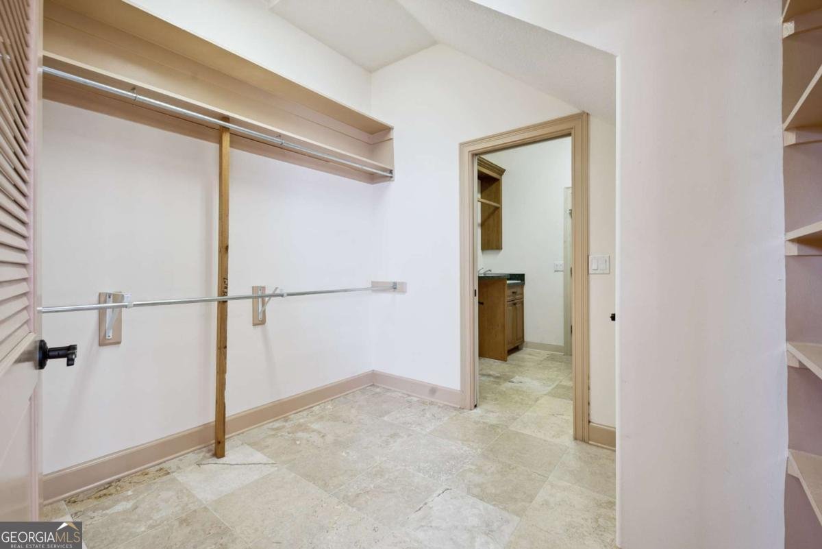 1013 Brown Thrasher Point Saint Marys - 21