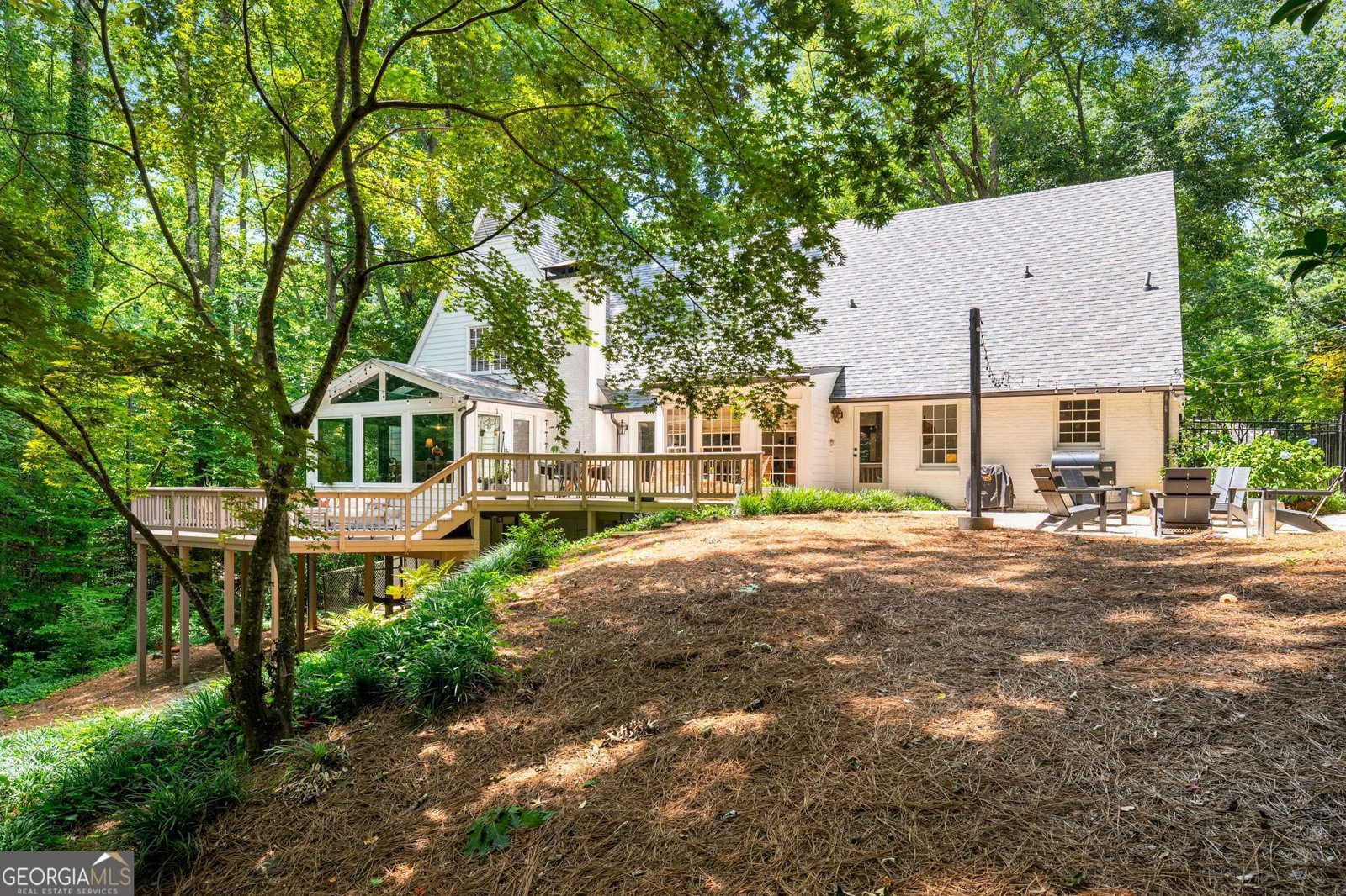 8940 Huntcliff Trace Sandy Springs - 55
