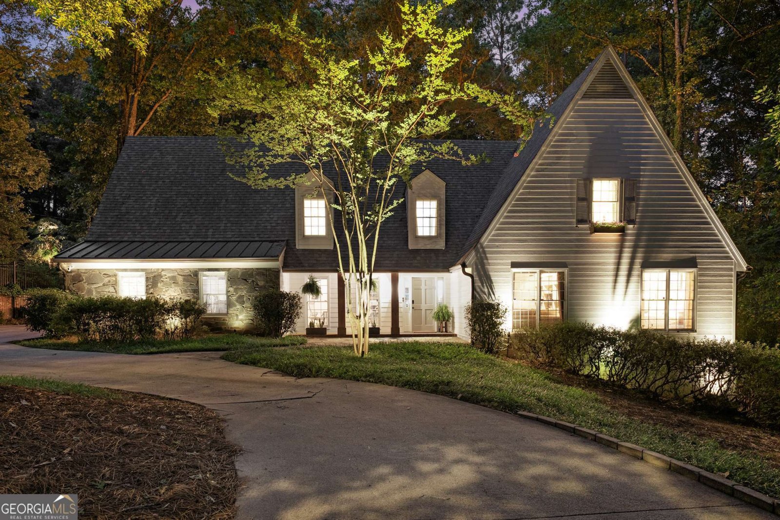 8940 Huntcliff Trace Sandy Springs - 61
