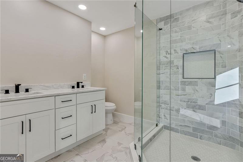 256 Sharney Lane Kennesaw - 16