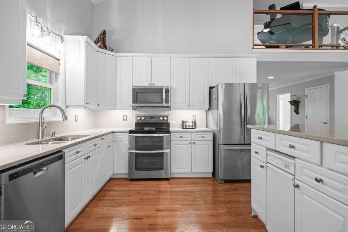 8535 Lynn Drive Gainesville - 20