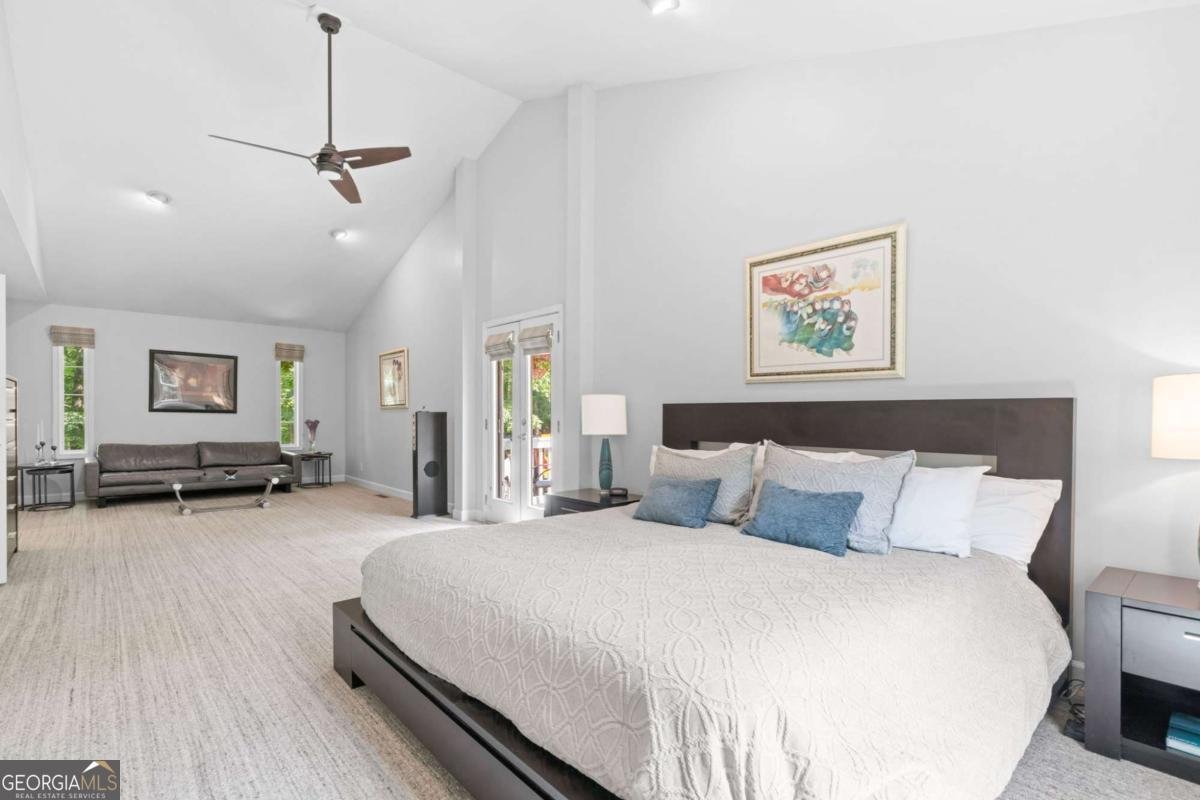 8535 Lynn Drive Gainesville - 24