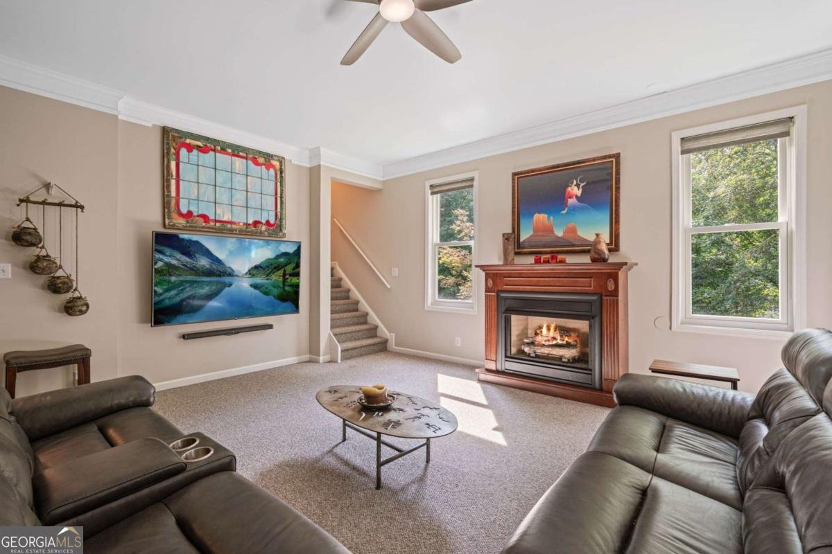 8535 Lynn Drive Gainesville - 28