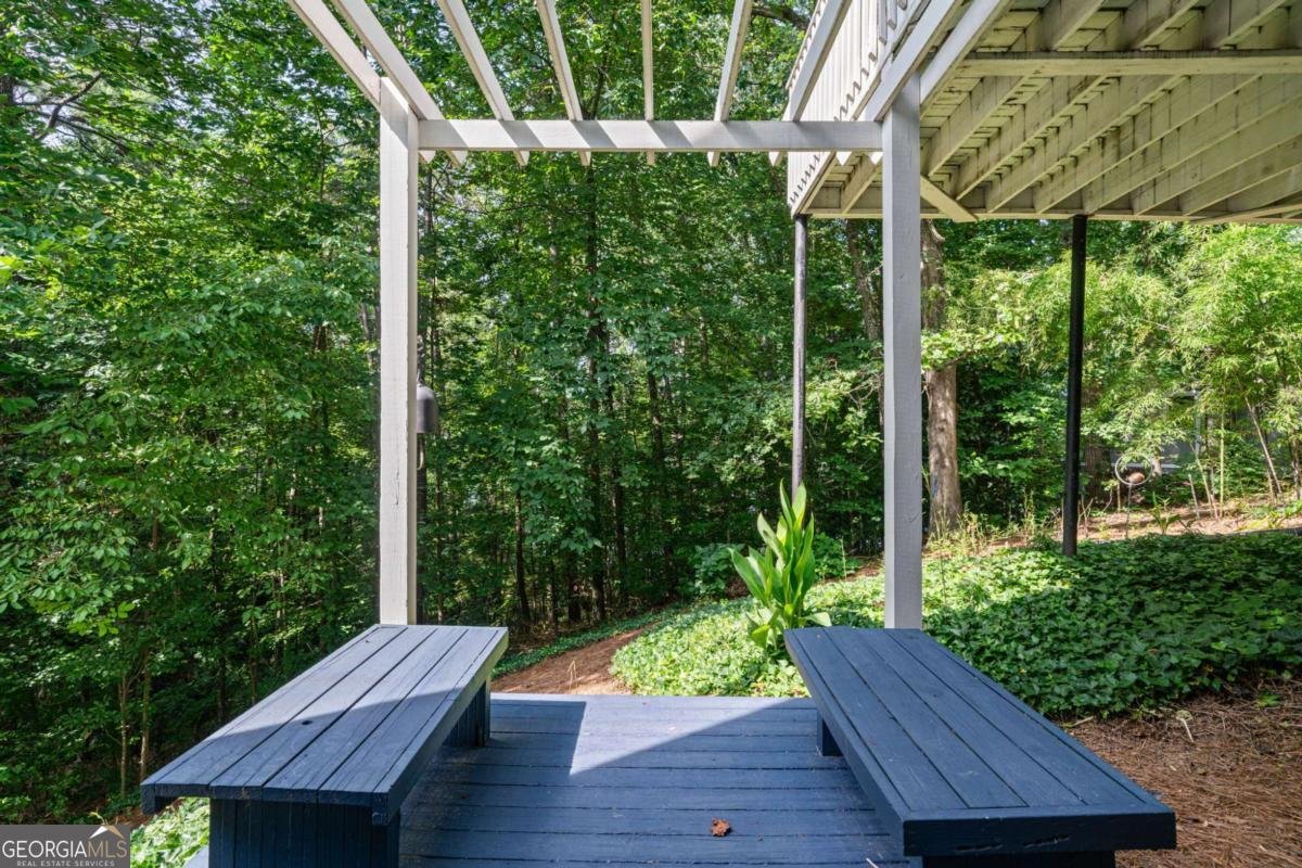 8535 Lynn Drive Gainesville - 33