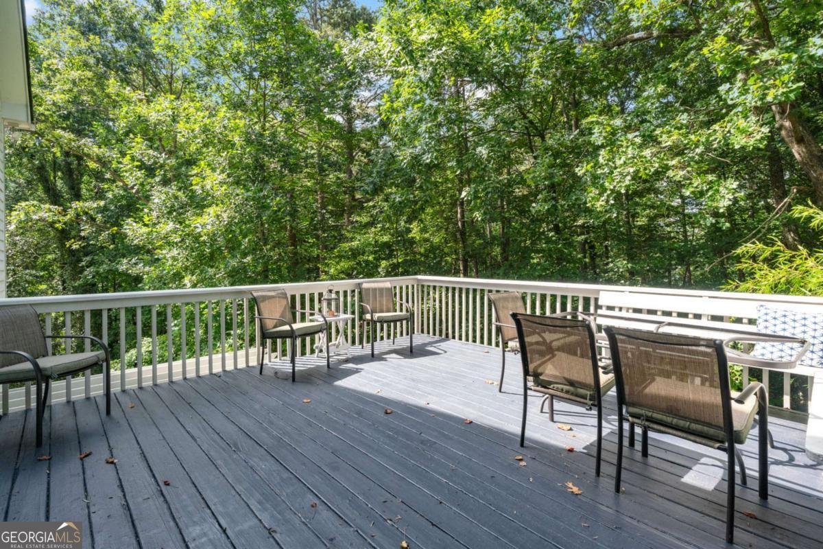 8535 Lynn Drive Gainesville - 8